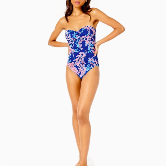Lilly Pulitzer flamenco one piece swimsuit - Picture 3 of 14